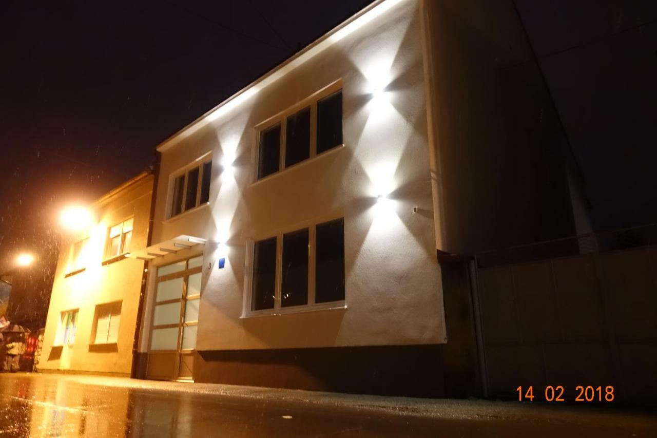 2I Rooms จาโกโว ภายนอก รูปภาพ